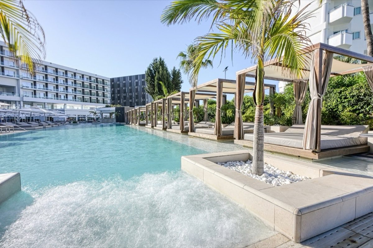 Chrysomare Beach Hotel & Resort, Ayia Napa — beachfront hotel photo 9